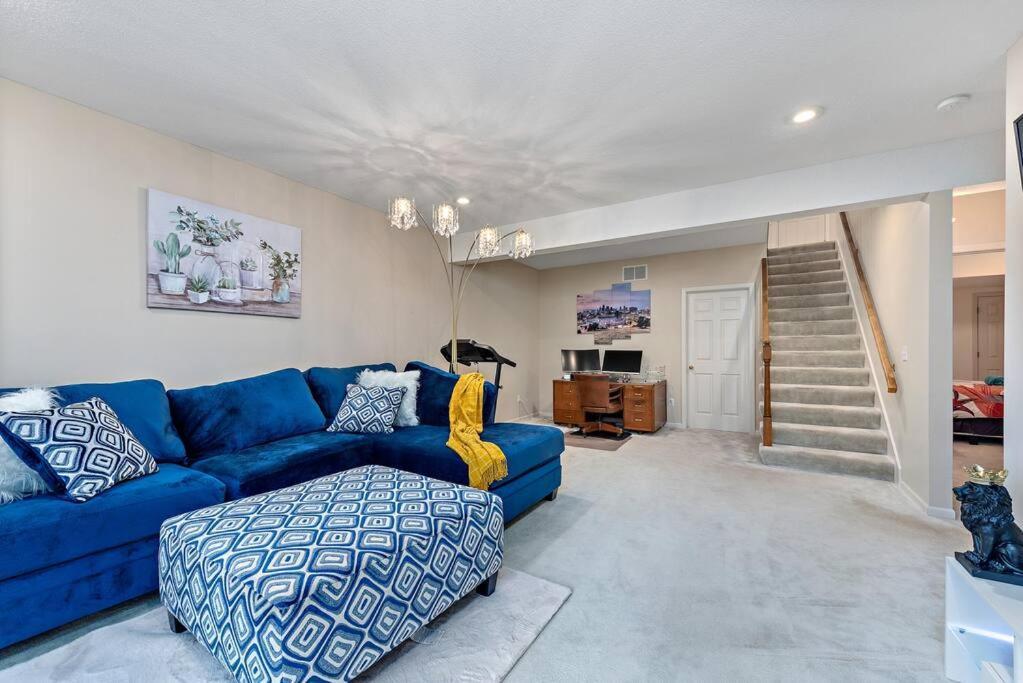 Beautiful Townhome, 11 Minutes To Downtown, Kcmo. Kansas City Bagian luar foto